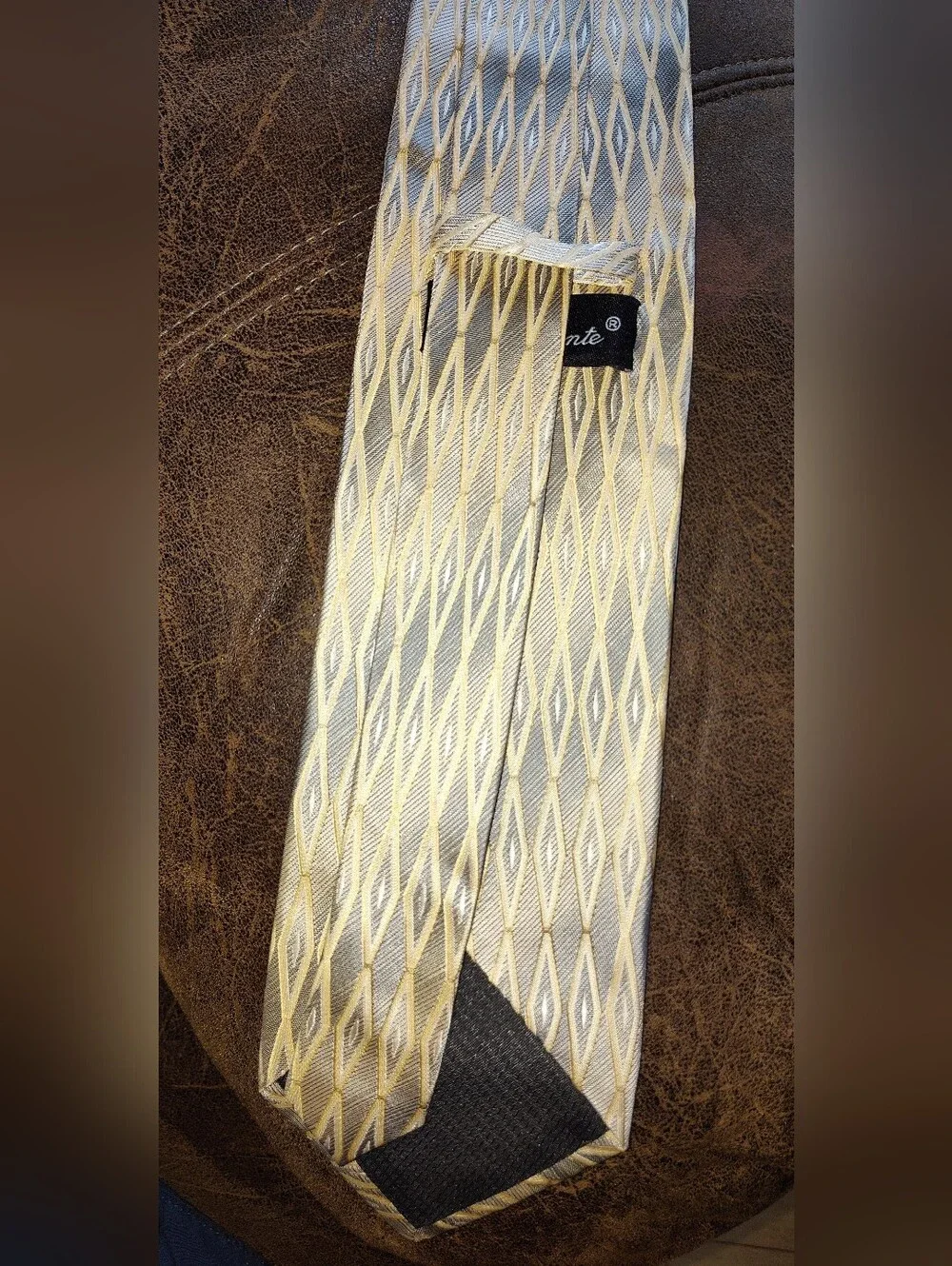 Men's Gold Patterned Necktie,  Cufflinks and Pocket Handkerchief  Set
